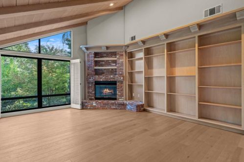 7615 Pineridge Ln, Fair Oaks, CA 95628-4861