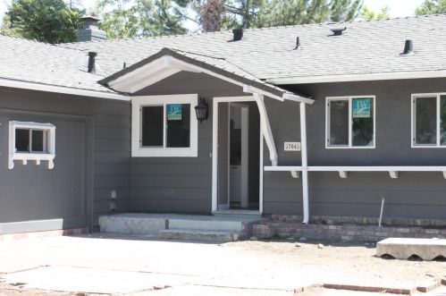 704 Diane Ave, Stockton, CA 95207-1918