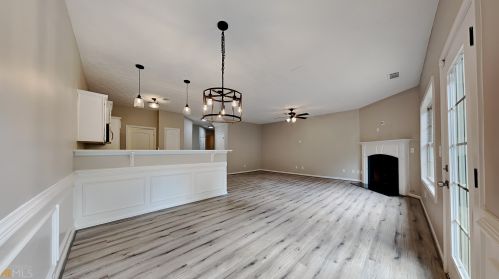 3106 Spicy Cedar Ln, Lithonia, GA 30038-7161