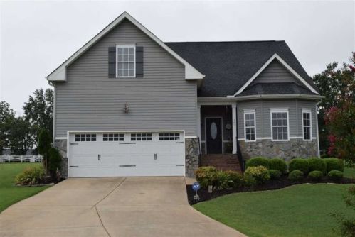 107 Tumbleweed Dr, Chesnee, SC 29323-8052