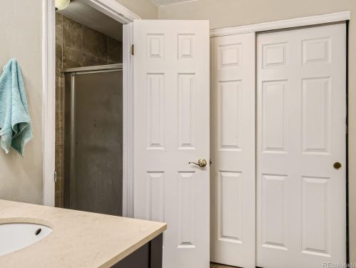 2795 Lansing Way, Aurora CO  80014-3064 exterior