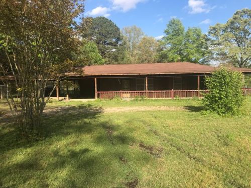 713 Evans Rd, Pine Bluff, AR 71602-8794