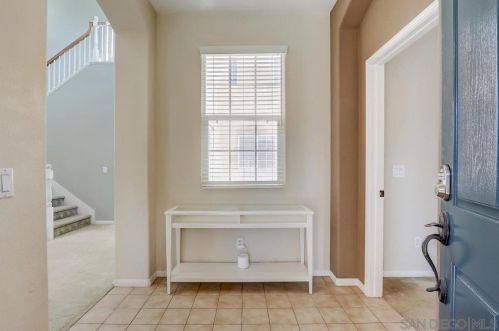 565 Rush Dr, San Marcos, CA 92078-7947