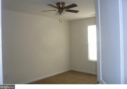 15 Sundance Dr, Trenton NJ 08619-3967 exterior