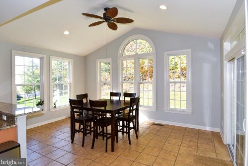 16534 Louisville Pl, Woodbridge VA  22191-4452 exterior