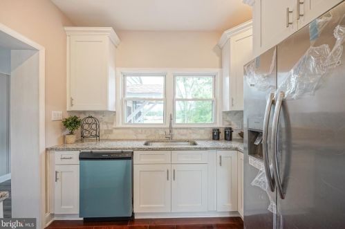 502 Mount Laurel Rd, Mount Laurel NJ  08054-9523 exterior