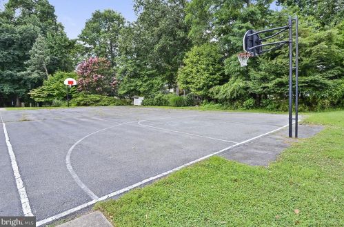 3005 Birchtree Ln, Silver Spring MD 20906-3035 exterior