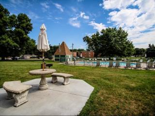 2240 Skillman Ave, Saint Paul MN  55109-3982 exterior