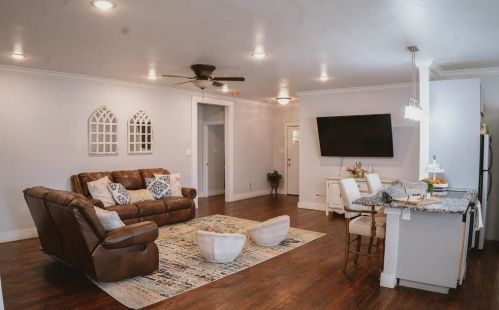 1912 Belzise Ter, Fort Worth TX  76104-5903 exterior