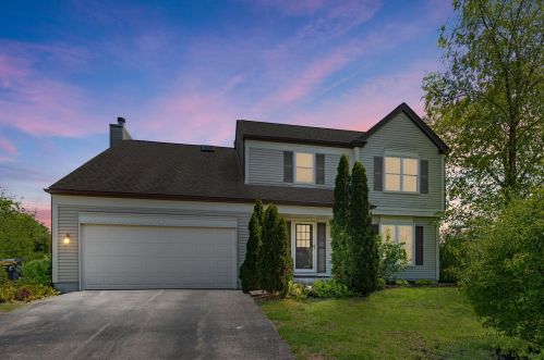 1034 Big Eagle Trl, Carol Stream IL  60188-9154 exterior