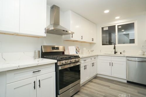 1513 Raymar St, Santa Ana CA  92703-4616 exterior