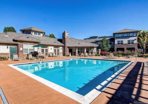 3852 Dallas St, Denver CO  80014-7425 exterior