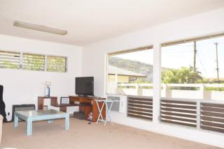 2650 Manoa Rd, Honolulu HI  96822-1703 exterior