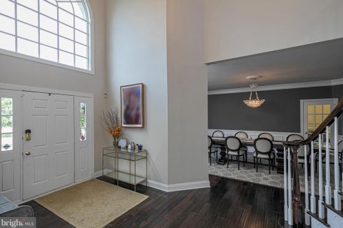 54 Ettl Cir, Princeton NJ  08540-2326 exterior