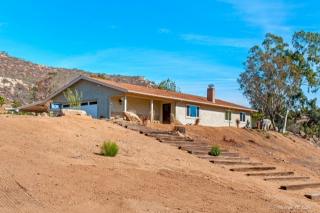 11544 Cerro De Paz, Lakeside, CA 92040-1002