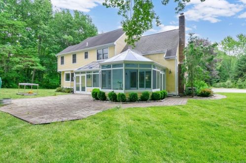 54 School Rd, Colchester CT  06415-1729 exterior
