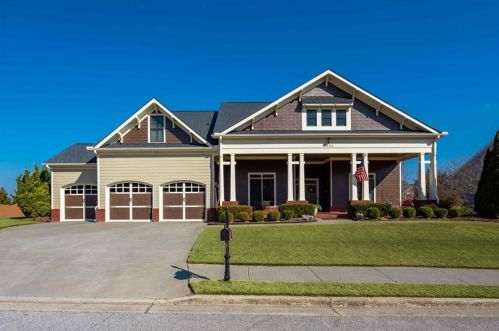 2952 Climbing Rose St, Buford, GA 30519-8057