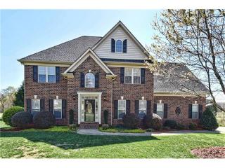 8223 Glamorgan Ln, Matthews, NC 28104-0643