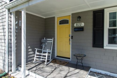 872 Randolph Rd, Middletown CT  06457-5239 exterior