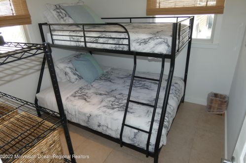 3421 Seaview Rd, Lavallette NJ 08735-1341 exterior