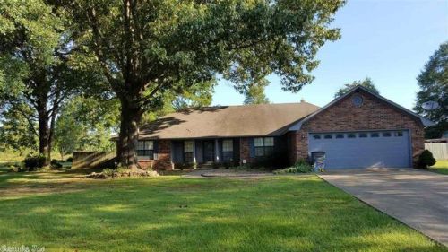 803 Kamak Dr, Beebe, AR 72012-2087
