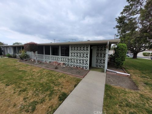 1710 Interlachen Rd, Seal Beach, CA 90740-4286
