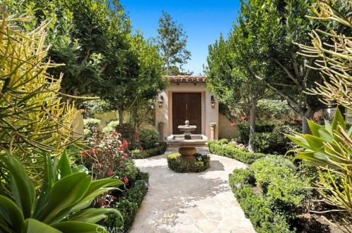 50 Golden Eagle, Irvine CA  92603-0308 exterior