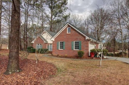 2954 Fairview Rd, Porterdale, GA 30016-1116