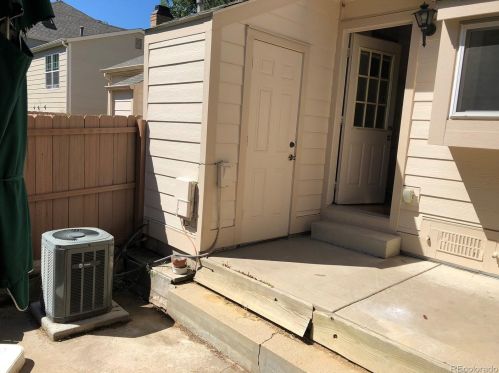 1128 Ventura Cir, Aurora CO 80017-4377 exterior