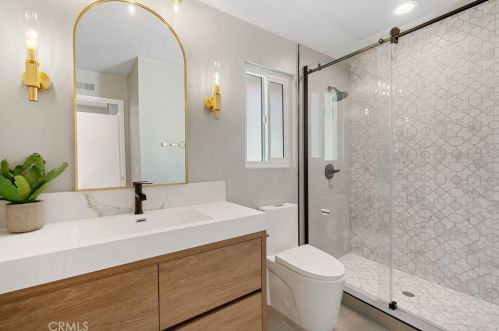 431 Tangelo, Irvine CA  92618-4483 exterior
