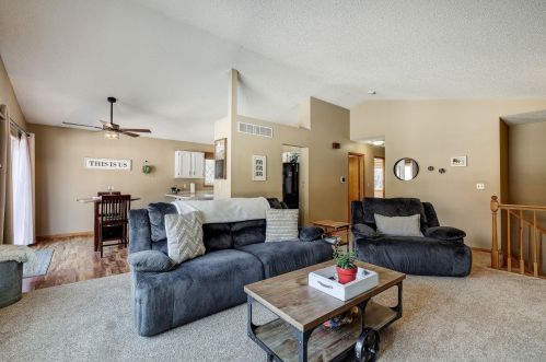 225 9th St, Byron, MN 55920-1438