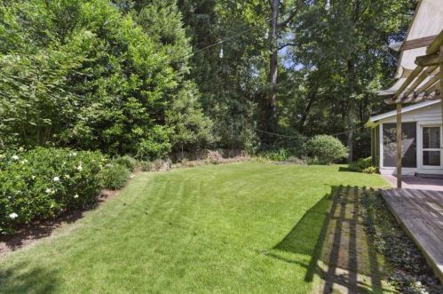 285 Brackenwood Cir, Atlanta GA  30328-2648 exterior