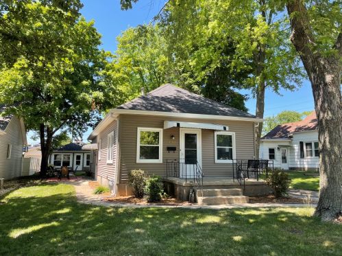 1883 Hennepin St, Rockwell, IL 61301-1231