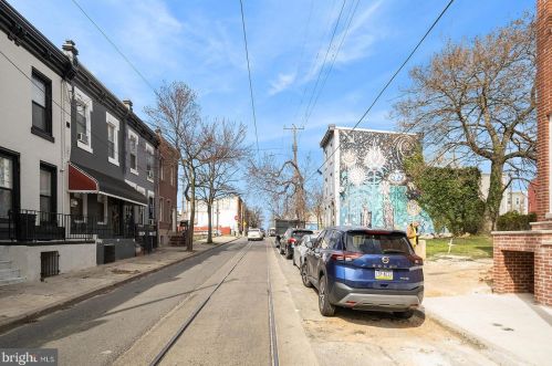 2543 11 St, Philadelphia PA  19133-1413 exterior