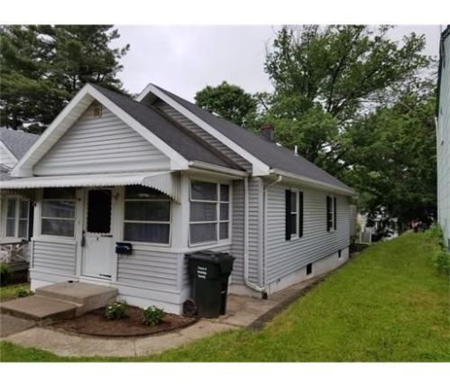9 Hollister Pl, Perth Amboy, NJ 08863-1624
