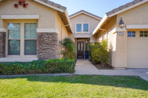 9754 Altman Way, Elk Grove, CA 95757-4011