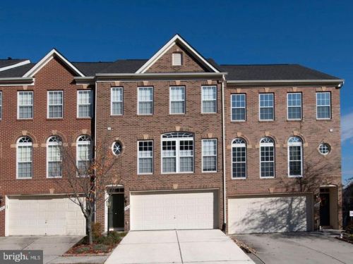 8463 Kirby Lionsdale Dr, Lorton, VA 22079-5029