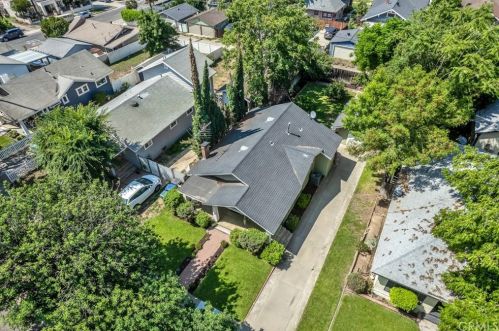 3055 Chestnut St, Riverside CA  92501-2411 exterior