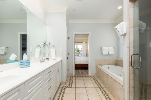 2307 Palm Blvd, Isle Of Palms SC  29451-2351 exterior