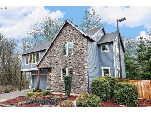 13388 Deergrove Ln, Portland, OR 97224-3084