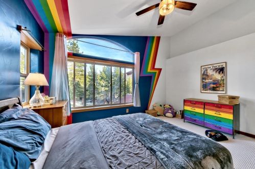 16125 Martis Peak Rd, Truckee CA  96161-1485 exterior