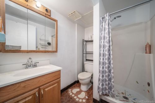 11983 Frd Dr, Aurora CO 80012-3282 exterior