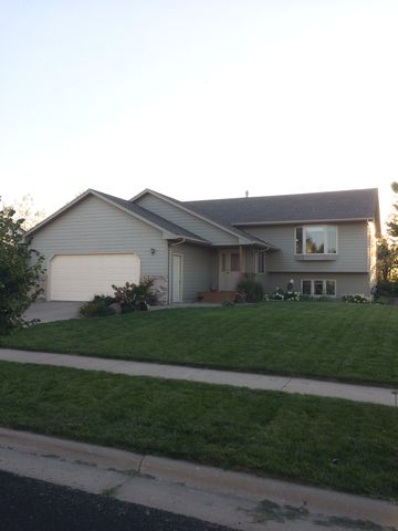535 Jenny Ave, Tea, SD 57064-2129
