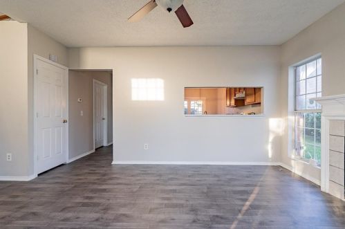 2414 Forestbrook Dr, Garland TX  75040-4029 exterior