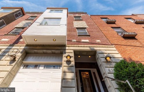532 16th St, Philadelphia, PA 19146-1550