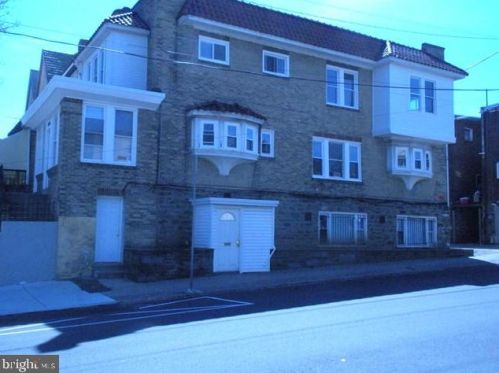 6260 17th St, Philadelphia, PA 19141-1924