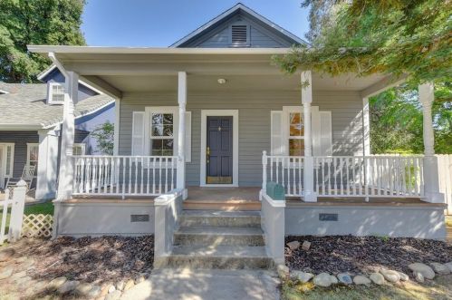 911 Natoma St, Folsom, CA 95630-3014