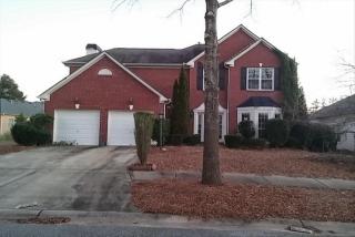 7592 Cole Ln, Atlanta, GA 30349-1091