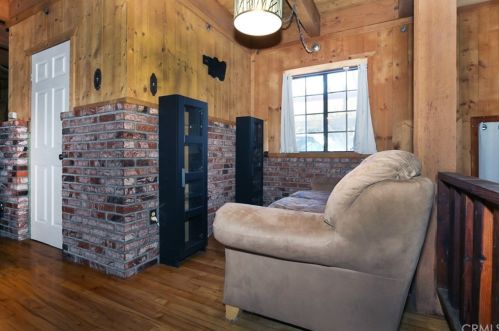 7132 Delaware St, Riverside CA  92504-3904 exterior