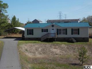 2040 Hunterwood Dr, Hickory, NC 28601-7287